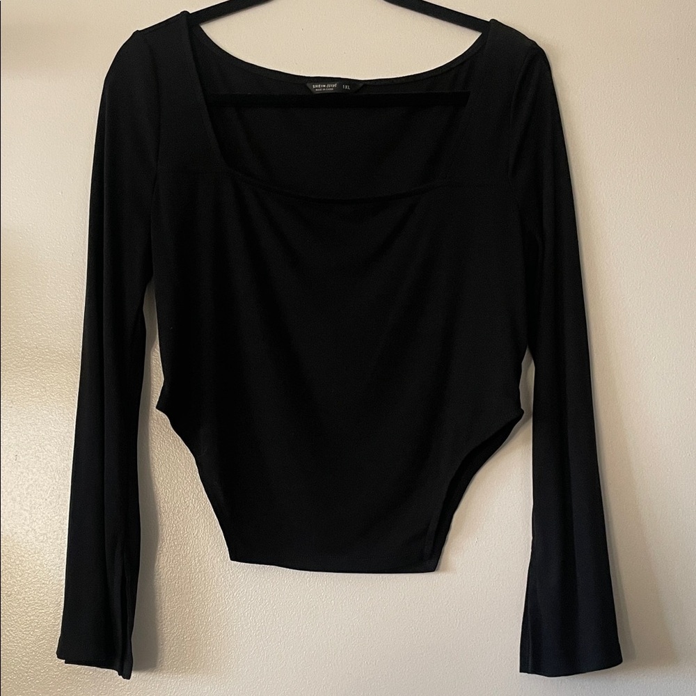 Shein Curve|Square Neck Long Bell Sleeve Top|1XL| EUC
